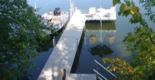8x8 Deck on Shore and On End 8x8 Deck on Shore and On End